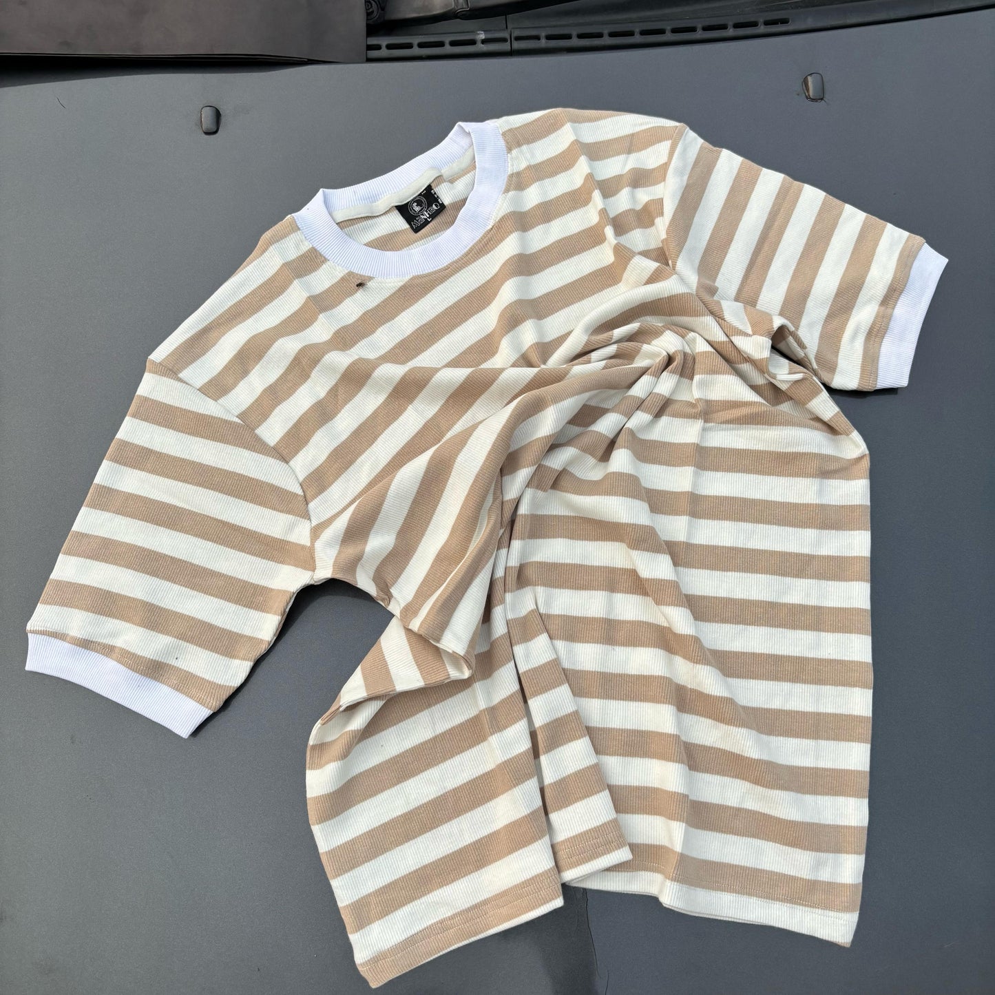 Stripped unisex Tshirt