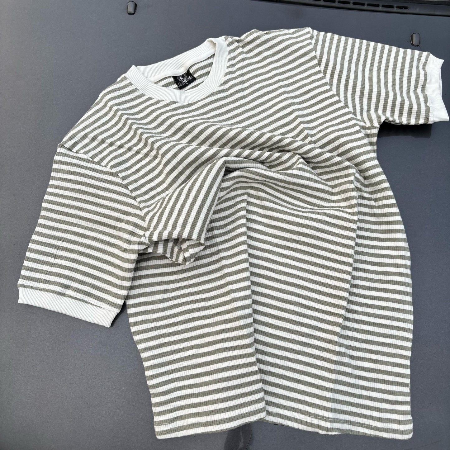 Half sleeve unisex Tshirt