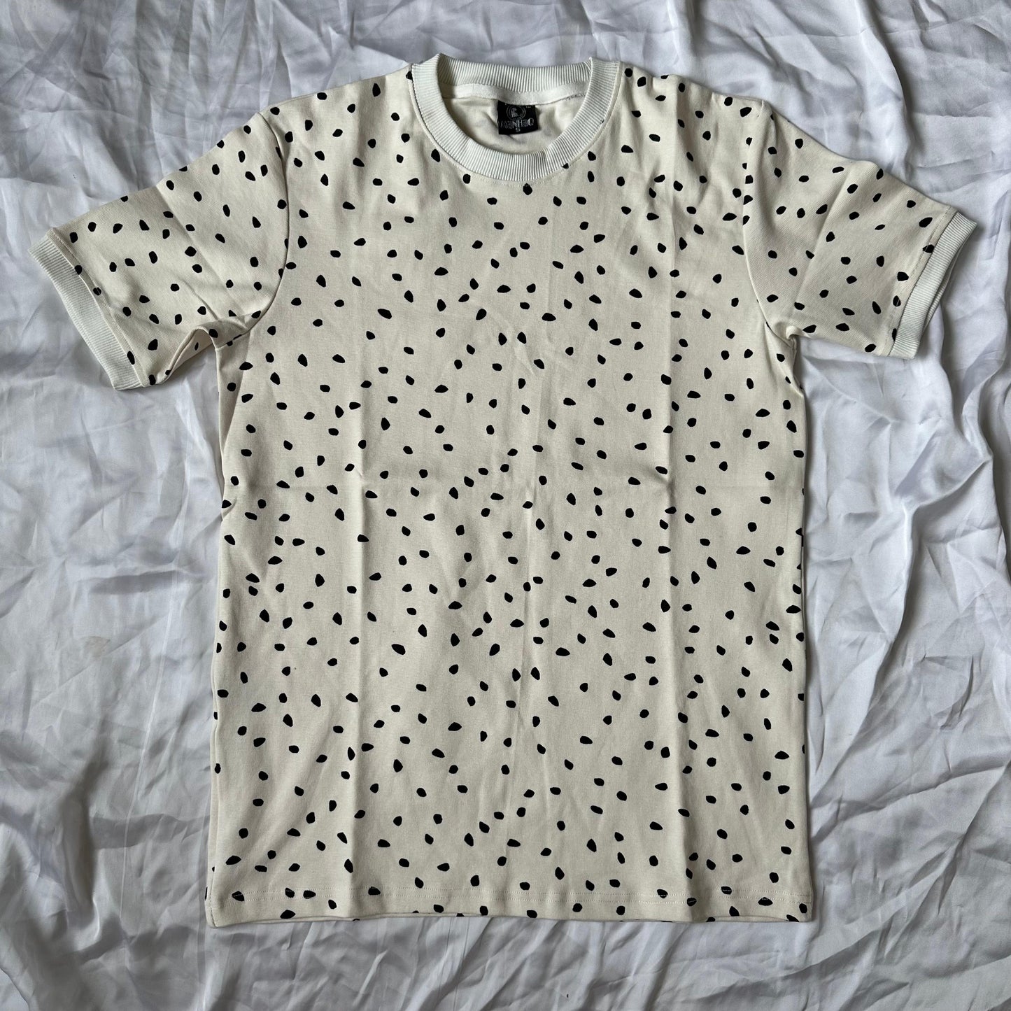 Short sleeve unisex Tshirt