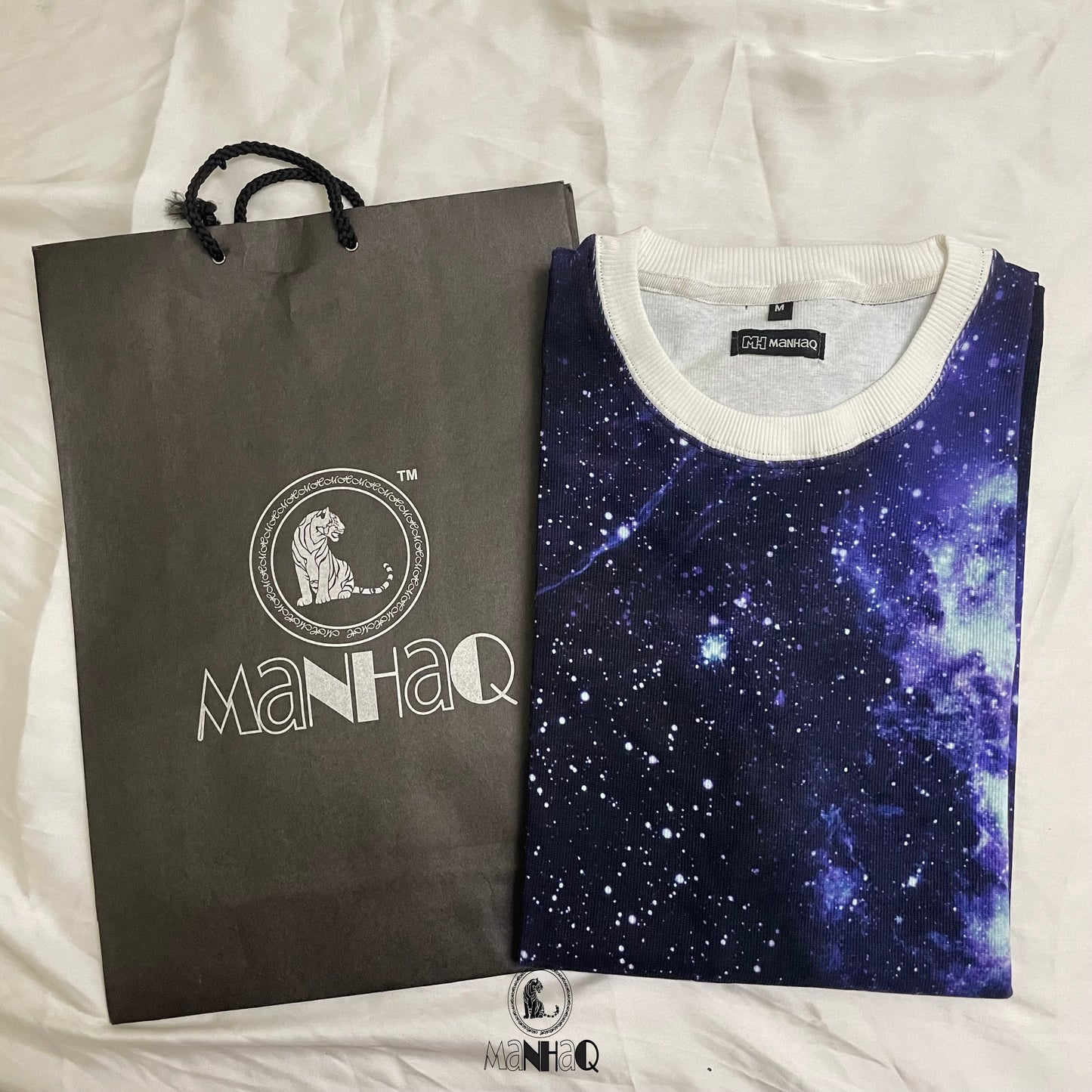 Half Sleeve crew Neck Galaxy print T-shirt