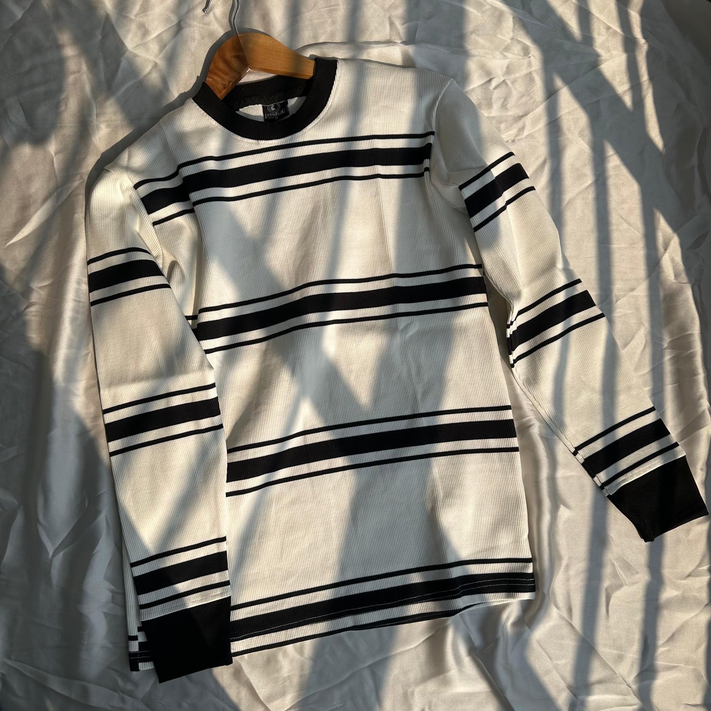 Manhaq Full sleeve Unisex Tshirt