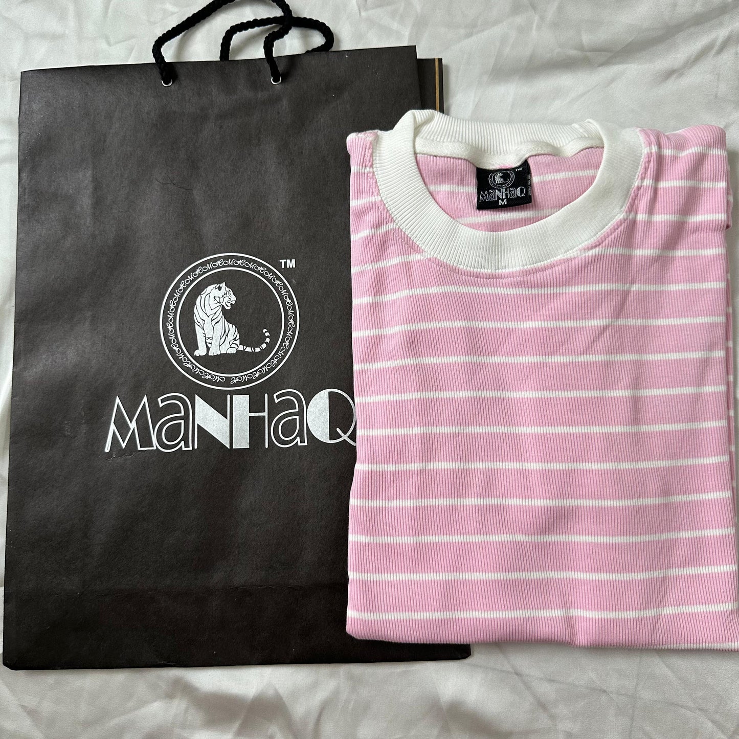 Manhaq Unisex Tshirt
