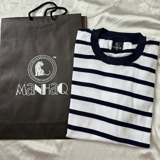 Manhaq Unisex T-shirt